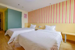 7 Days Inn Luzhou Longma Avenue District Government - Image 5