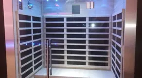 magnifique loft avec jacuzzi et sauna privatif - Image 5