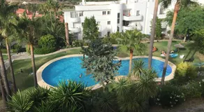 Apartamento \"Del Paraíso\" avec vue sur les montagnes, piscine partagée et terrasse privée - Image 2