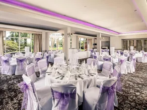 Mercure Newbury Elcot Park Hotel - Image 2