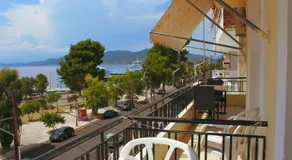 Studio Tsirigotis Sea view - Image 3