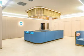 Shangri-la Bird of Paradise Inn - Image 4