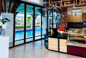 RedDoorz Plus at Nick Hotel Guimba - Image 5