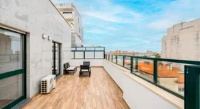 Cozy 2BR Central Terrace with AC Parking Metro - Image 3
