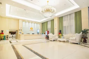 Vienna 3 Good Hotel (Luoyang National Peony Garden Branch) - Image 4