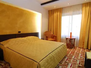 Casa Iris-Hotel & Restaurant - Image 4