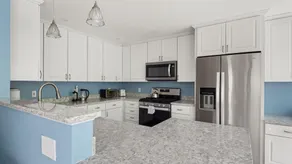 All Season Warren Condo Near Sugarbush Resort - Image 4