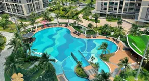 Luxury Two Bedroom Apartment - Image 3