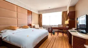 Golden Spring Hotel Lijiang - Image 2