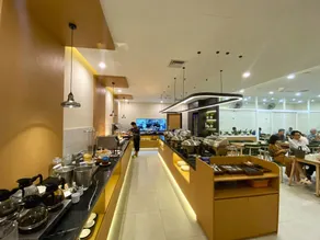 The Bridge Club - Image 4