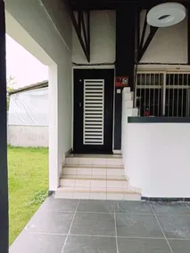 Jovial Modern Stylish Townhouse 8pax - BM Icon City - Image 2