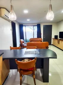 Modern and centrally located apartment. - Image 4