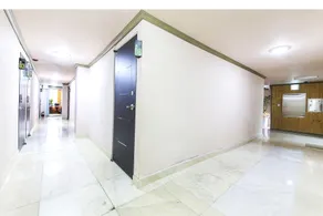 Dubai Motel - Image 4