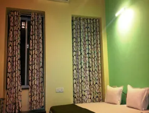 Hotel Blue Bird Colaba - Image 5