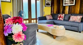 Moon's Thai Homestay - Image 4