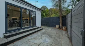 Modern Comfort 2-Bedroom, 2-Bathroom House - Image 5