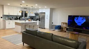 Private Lake House - Image 2