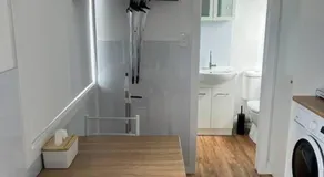 Sweet beautiful TINY HOME with pool and 2 minute drive to the beach - Image 5