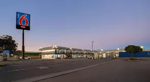Motel 6-Eureka, CA Redwood Coast - Image 3