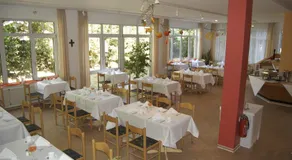 Hotel Karlshof - Image 2