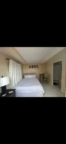Diamond Inn - Image 4