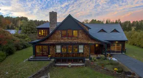 The Gatehouse on Golden Hill - Image 4