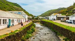 Finest Retreats - Jenny Wren - Image 5