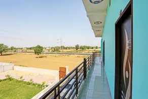 Hotel Royal Palace - Image 4