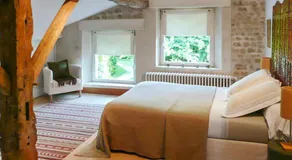 Voll ausgestattetes geräumiges Ferienhaus mit Garten, Grill und Pool | Poolblick - Image 2