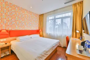 Home Inn Beijing West Station Lizeqiao - Image 5