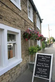 The Olive Branch Inn - Image 2