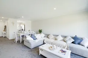 Stylish, Modern 3BR Charmhaven Getaway - Image 2
