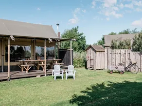 Scenic Lodge With Kitchen - Image 2