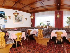 Luxury B&B August - Image 4