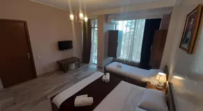 Balu - Image 2