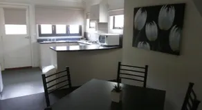 Sovereign Views Apartments - Image 5