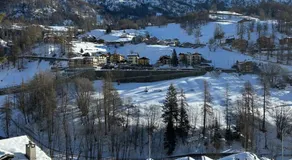 Ski Chalet Valtournenche - Walk to lift - Image 3