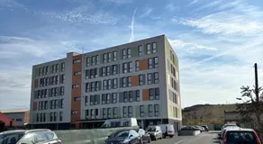 Airport dream - Modern, Free Parking, Kingsize be - Image 5