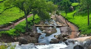Estate Bungalow with Waterfall, Mountain & Valley Views - Image 5