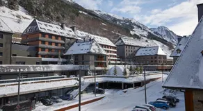 Lägenhet Val de Ruda Luxe 52 av FeelFree Rentals - Image 3