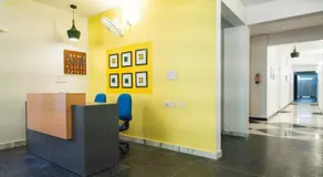 Solo Ace Hotel - Image 3