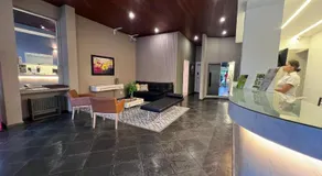 Regis Hotel II - Image 3