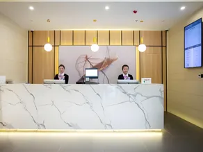 Green Tree Inn Express Shanghai Zhuanqiao Wanda Plaza - Image 5