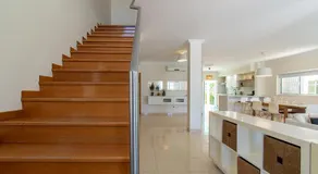Altura Villa - Image 2