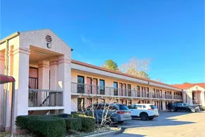 American Inn by Hotel O Selma US 80 - Image 4