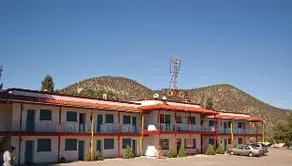 Nob Hill Lodge - Image 4