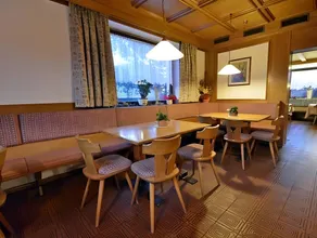B&B Transit Rooms - Your Stopover, Free Parking - Image 4
