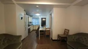 London Stockwell Station Apartment - Image 4