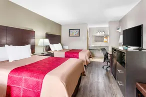 Brentwood inn & Suites - Lynchburg - Image 2