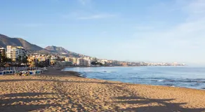 Beachfront apartment in Fuengirola NEW - Image 5